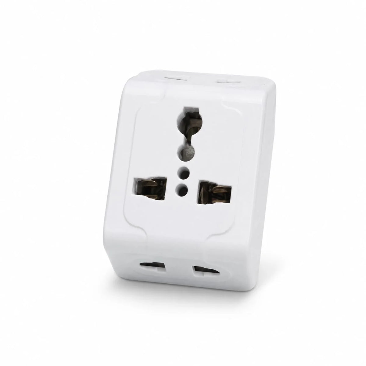 Front of 6A multi plug adapter with universal socket