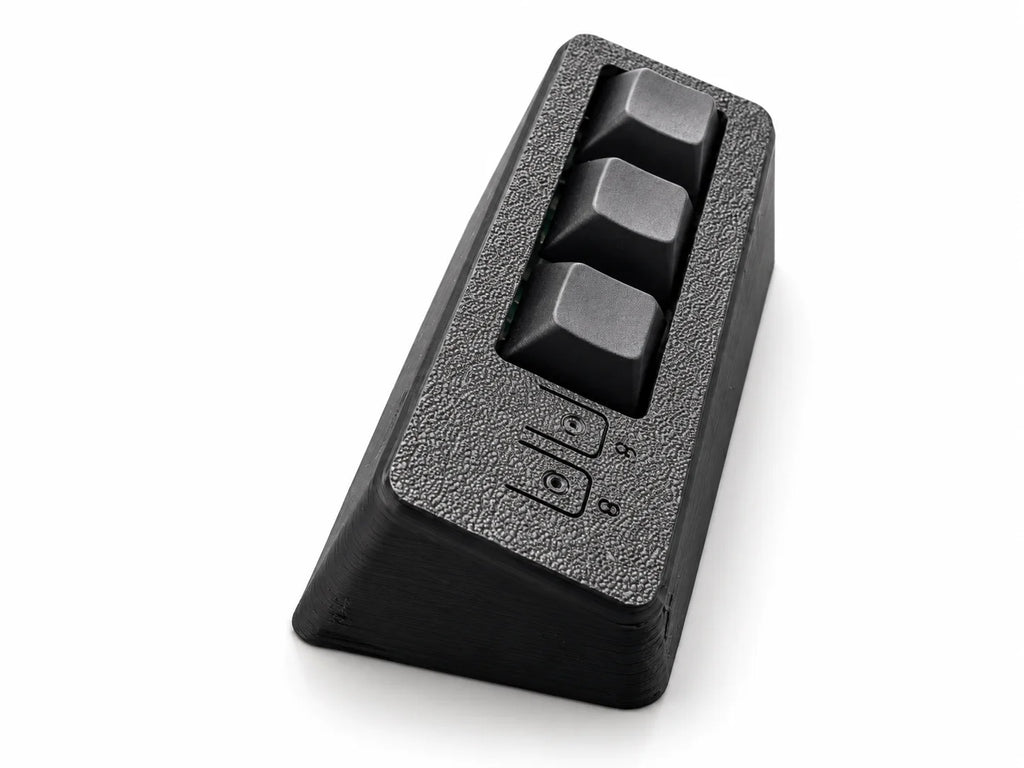 PicoPad 3x1 angled macro keyboard side view with 3 keys and Dice & Layers badge